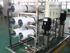 化妝品、精細化工行業用水制取設備